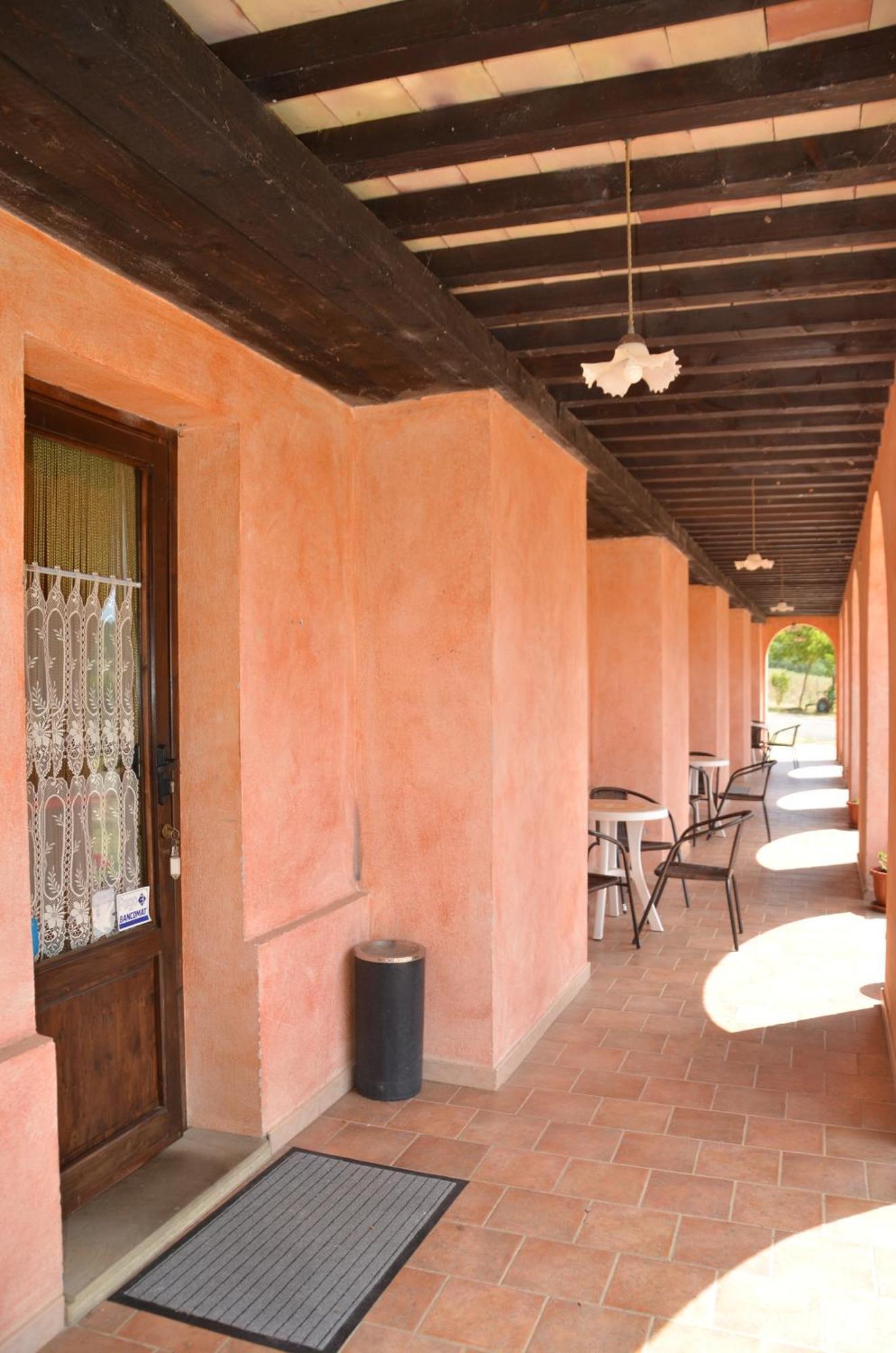 Agriturismo Masseria Castiglione Gallicchio Εξωτερικό φωτογραφία